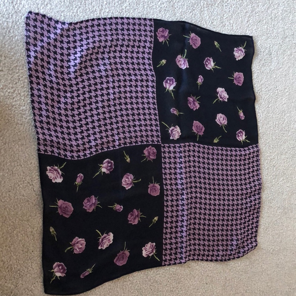 Talbots rayon scarf. 21 x 21. Square rayon